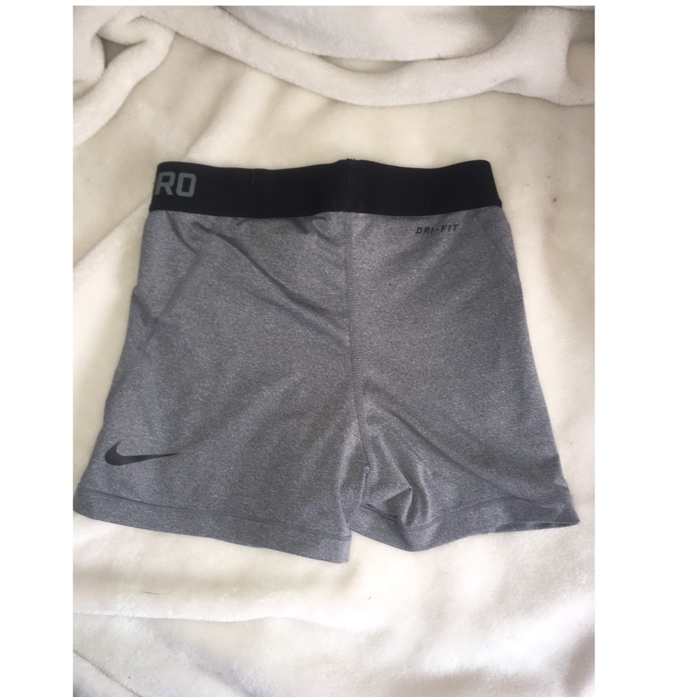 Grey Nike pros!